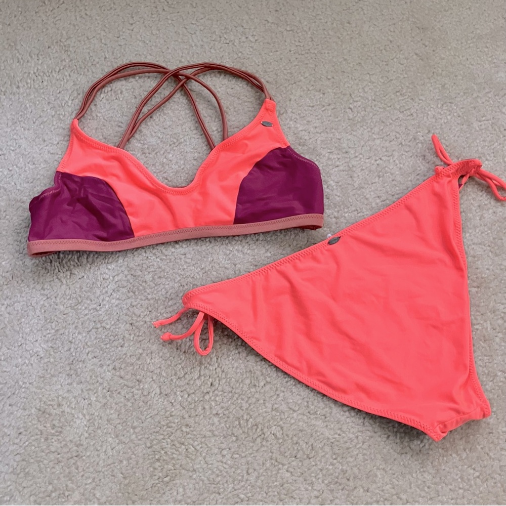 Oneil reversible bikini SzS